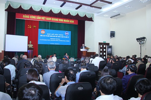 Gặp gỡ hữu nghị giữa các tổ chức nhân dân Việt Nam và bạn bè quốc tế